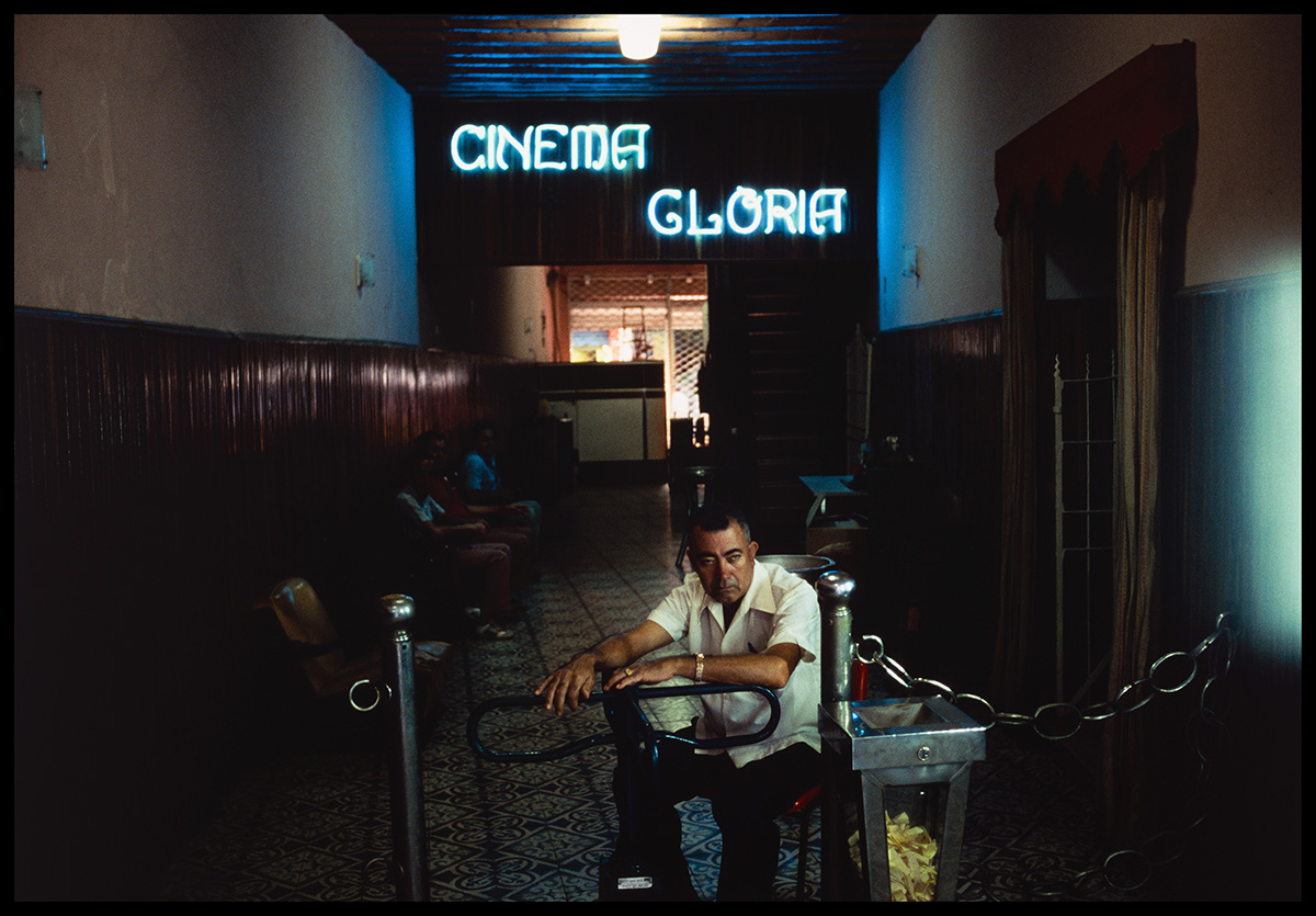 Cinema Glória - foto Miguel Rio Branco